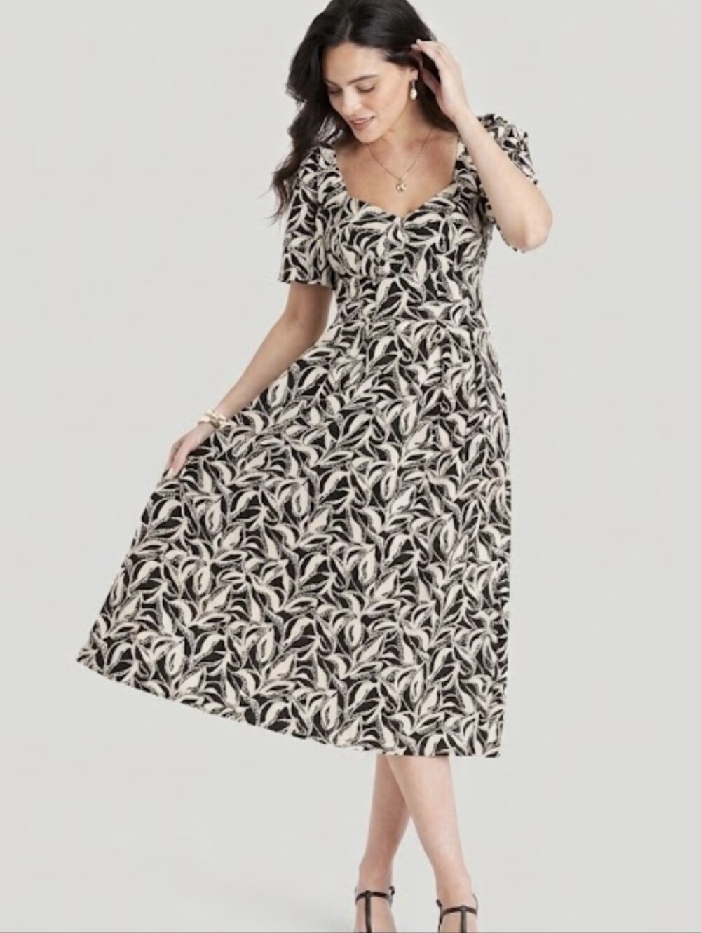 A New Day Cottagecore Midi Dress Size 10 Black White Print Pockets EUC